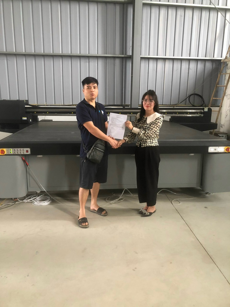 Bàn giao hoàn thành máy in Taimes 3225 cho khách hàng tại Hưng Yên