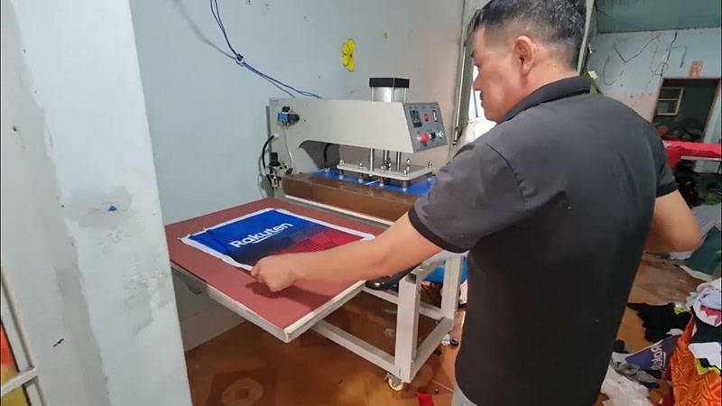 Ứng dụng của máy ép nhiệt thủy lực rất đa dạng