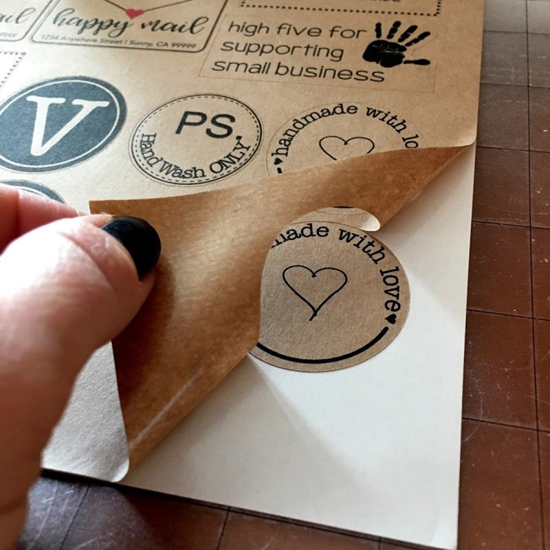 Giấy decal A4 được ứng dụng làm sticker quảng cáo