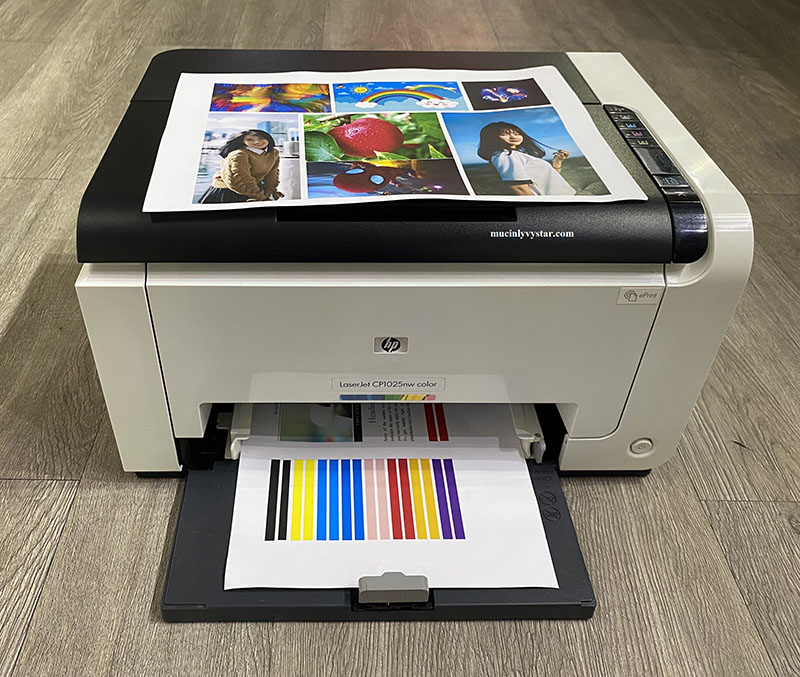 Máy in phun cho chất lượng bản in tốt, có thể in trên nhiều chất liệu khác nhau