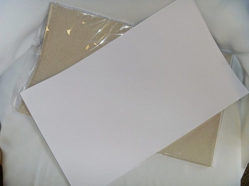 Xác định đúng bề mặt in của giấy in chuyển nhiệt