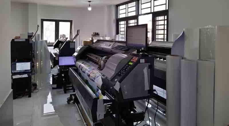 Xưởng in decal Minh Hoàng Label