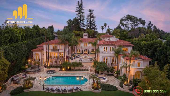 Mẫu biệt thự cao cấp tân cổ điển có sân vườn, hồ bơi