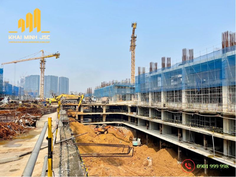 Kết cấu khung thép mang đến độ bền cao cho công trình khi thi công xây dựng