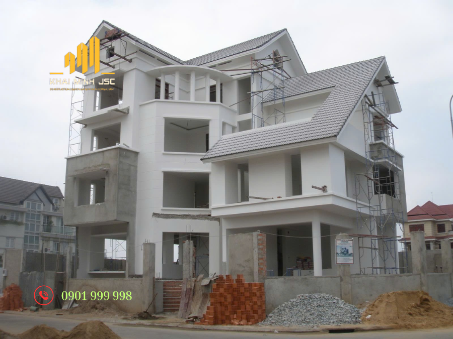 Nhà bê tông cũng có những đặc điểm nổi bật về khả năng chịu lực, chống thấm