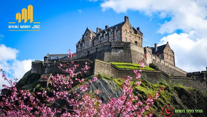 Lâu đài Edinburgh đã trải qua 1.000 năm lịch sử