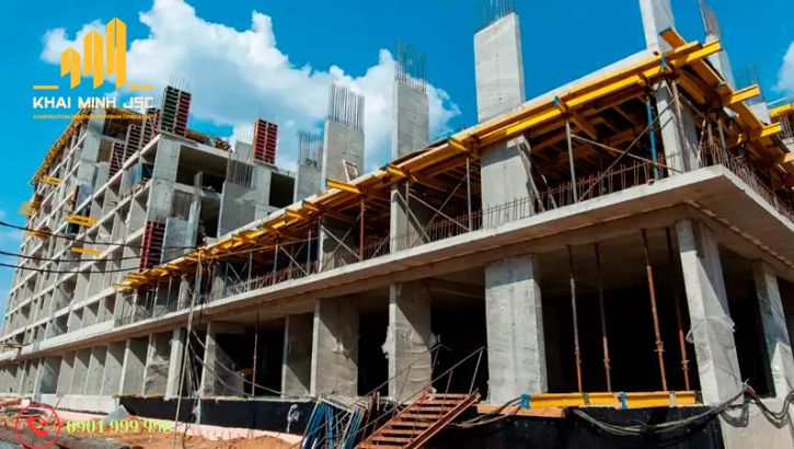 Nhà bê tông hấp thụ nhiệt chậm, giúp nhà mát 6–8 giờ