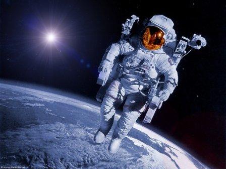 Tại sao bộ đồ du hành không phát nổ trong vũ trụ? Tại sao bộ đồ du hành không phát nổ trong vũ trụ?