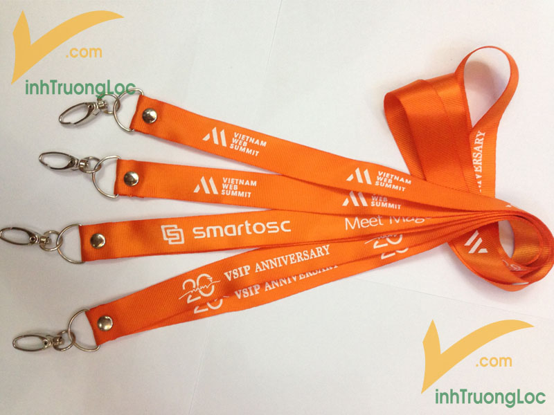 Mẫu dây đeo thẻ lụa 20mm cam cho nhân viên