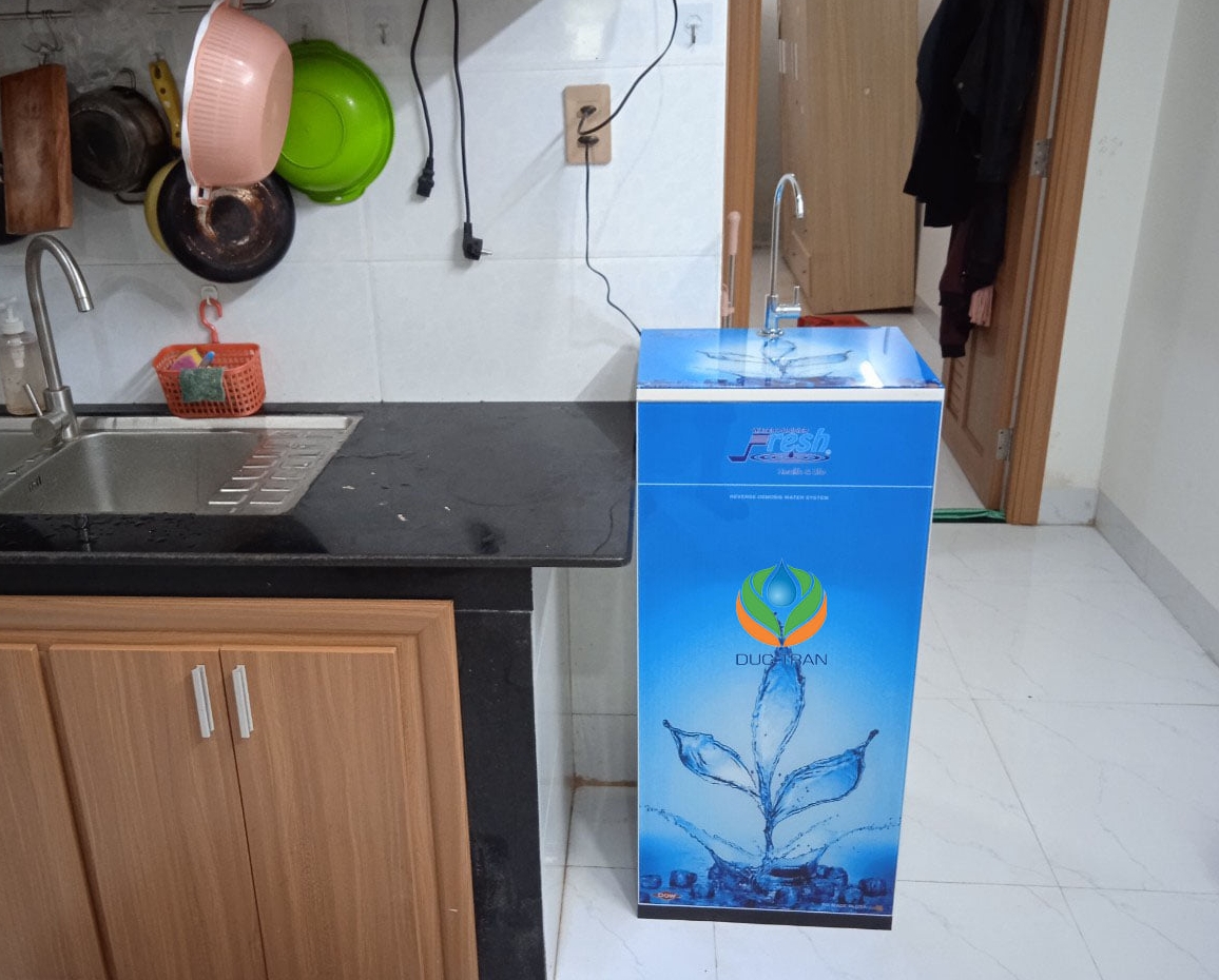 Máy lọc nước RO