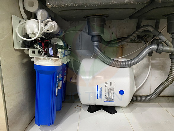 Máy lọc nước RO