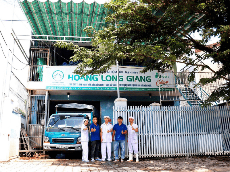 nước uống đóng chai green