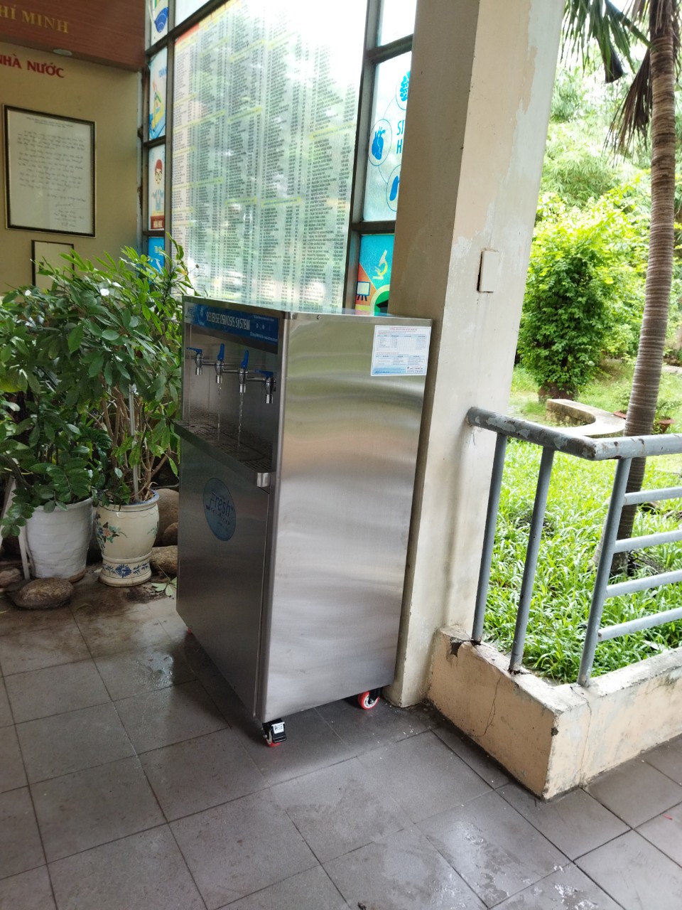 Máy lọc nước uống RO