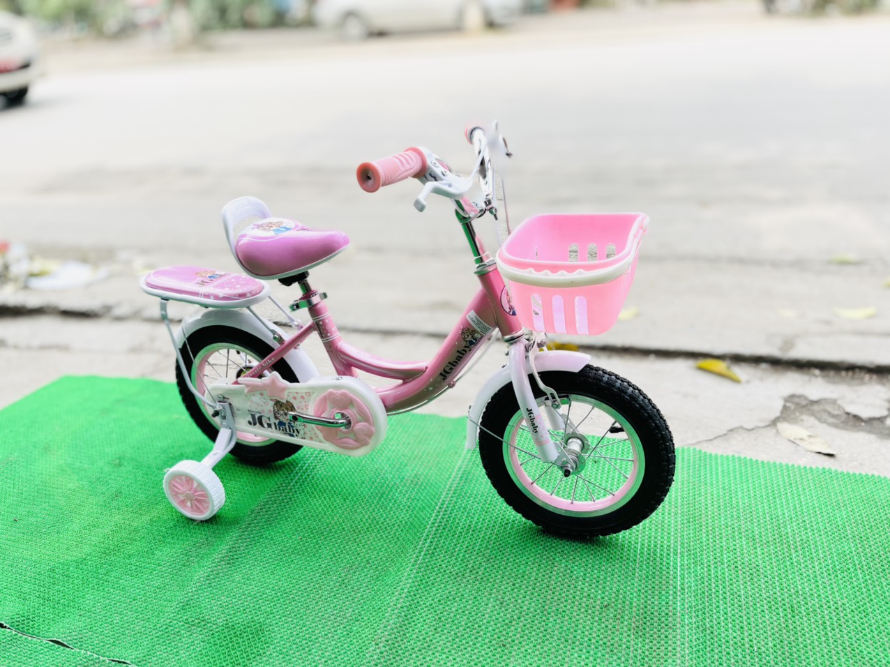 xe đạp cho bé gái 3 tuổi