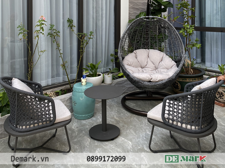 Bàn ghế giả mây quán cà phê