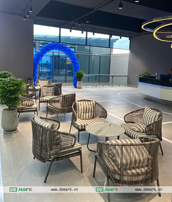 UNITY Fitness Lựa Chọn Nội Thất DeMark Bàn Ghế Giả Mây Ngoài Trời Sang Trọng Và Bền Bỉ