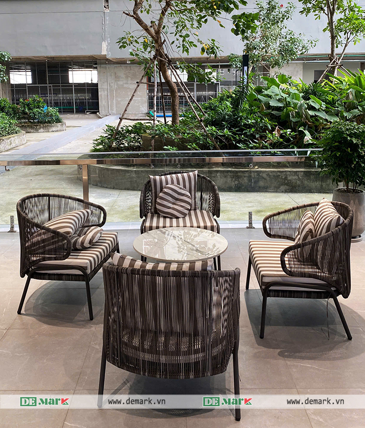 UNITY Fitness Lựa Chọn Nội Thất DeMark Bàn Ghế Giả Mây Ngoài Trời Sang Trọng Và Bền Bỉ