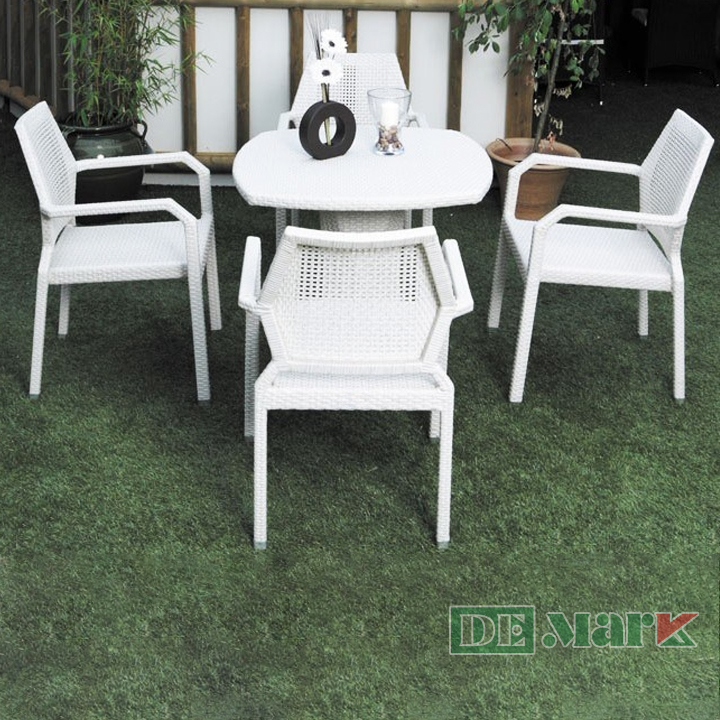 Bàn ghế giả mây