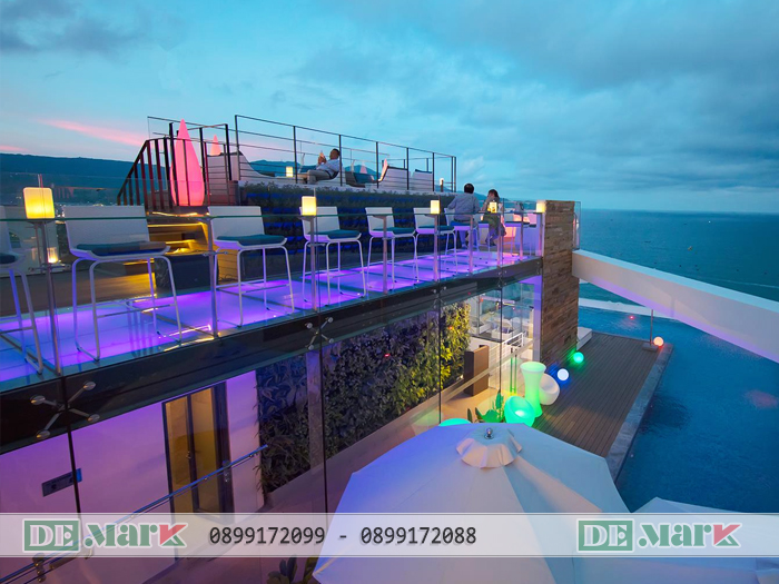 Ban ghe may chan inox MT809 trang tri ban cong