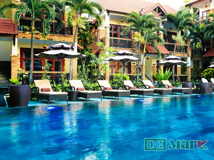 ghế nằm bể bơi cao cấp