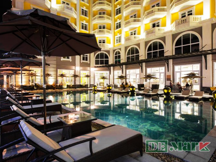 ghế hồ bơi giả mây