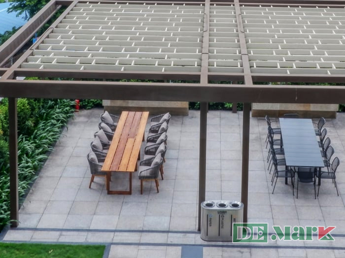 Bàn Ghế Cafe Nhựa Giả Mây