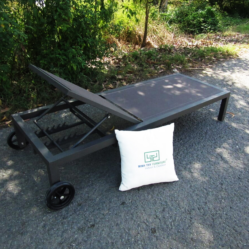 Ghế Hồ Bơi Vải Lưới Textilene Có Bánh Xe MT4A38