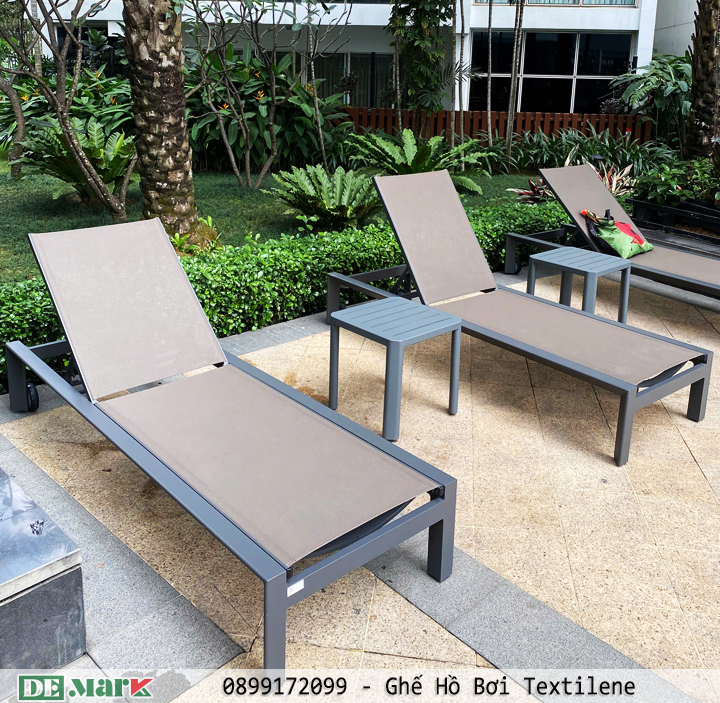 Ghế hồ bơi Textilene bền đẹp, thoáng mát giúp thư giãn và tắm nắng hiệu quả