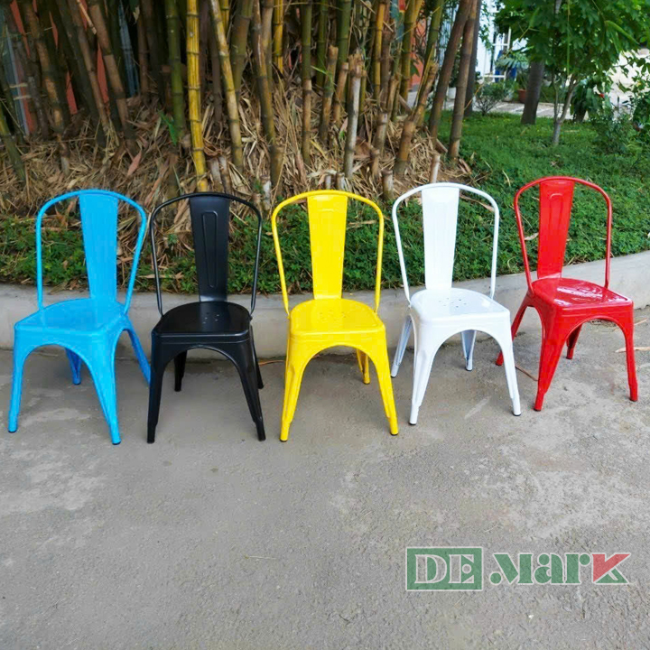 Ghế sắt cafe Tolix tựa lưng nhiều màu phong cách industrial cho quán cafe