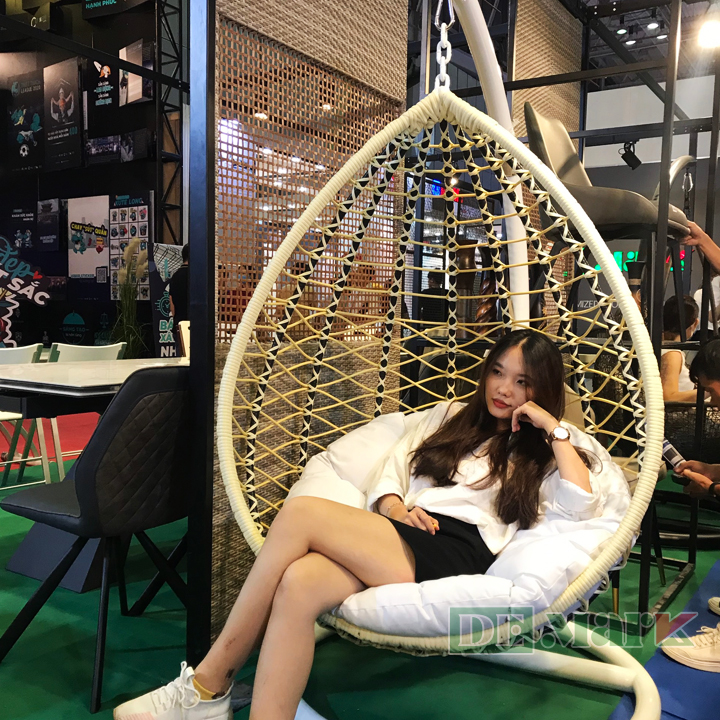 Xích Đu Hình Quả Trứng Mây Nhựa MT963