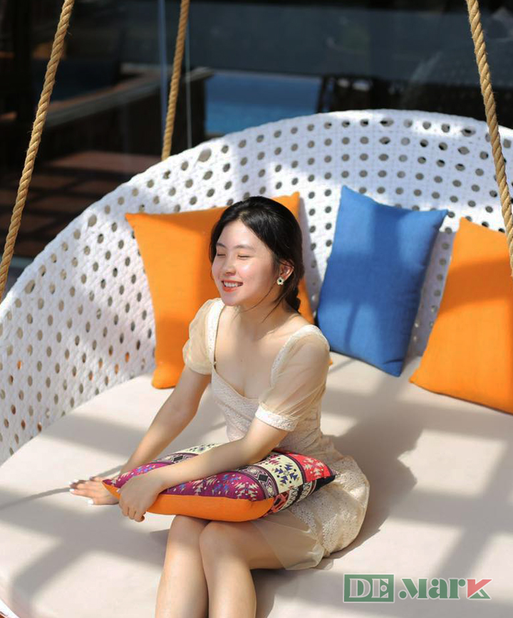 Giường Treo Thư Giãn Nhựa Giả Mây