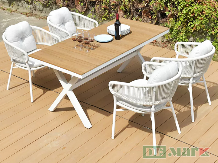 Góc chia sẻ kinh nghiệm sai lầm khi mua bàn ghế quán cafe