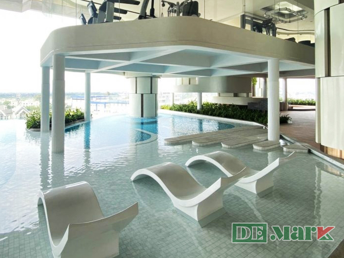 Ghế hồ bơi composite