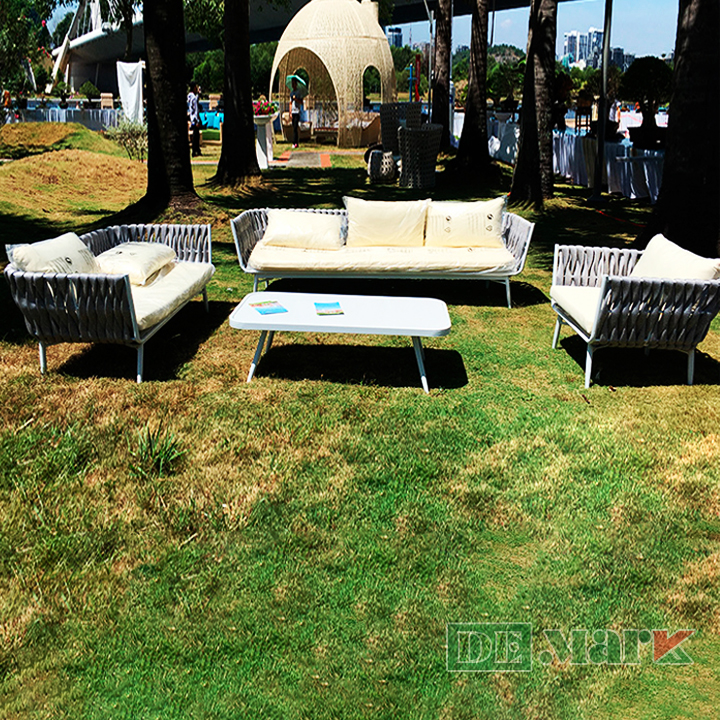 Sofa ngoài trời cao cấp