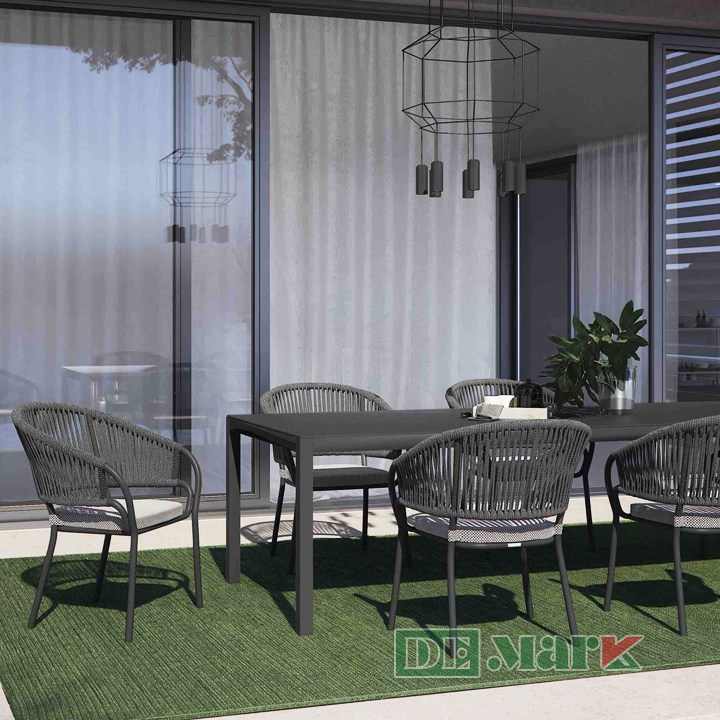 Sự chênh lệch giá bán ghế mây nhựa ngoài trời do kiểu dáng