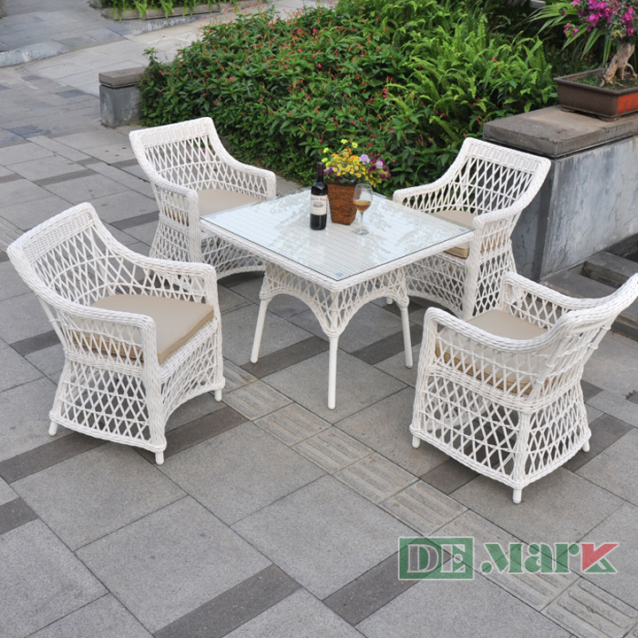 Bàn Ghế Nhựa Giả Mây MT2A122