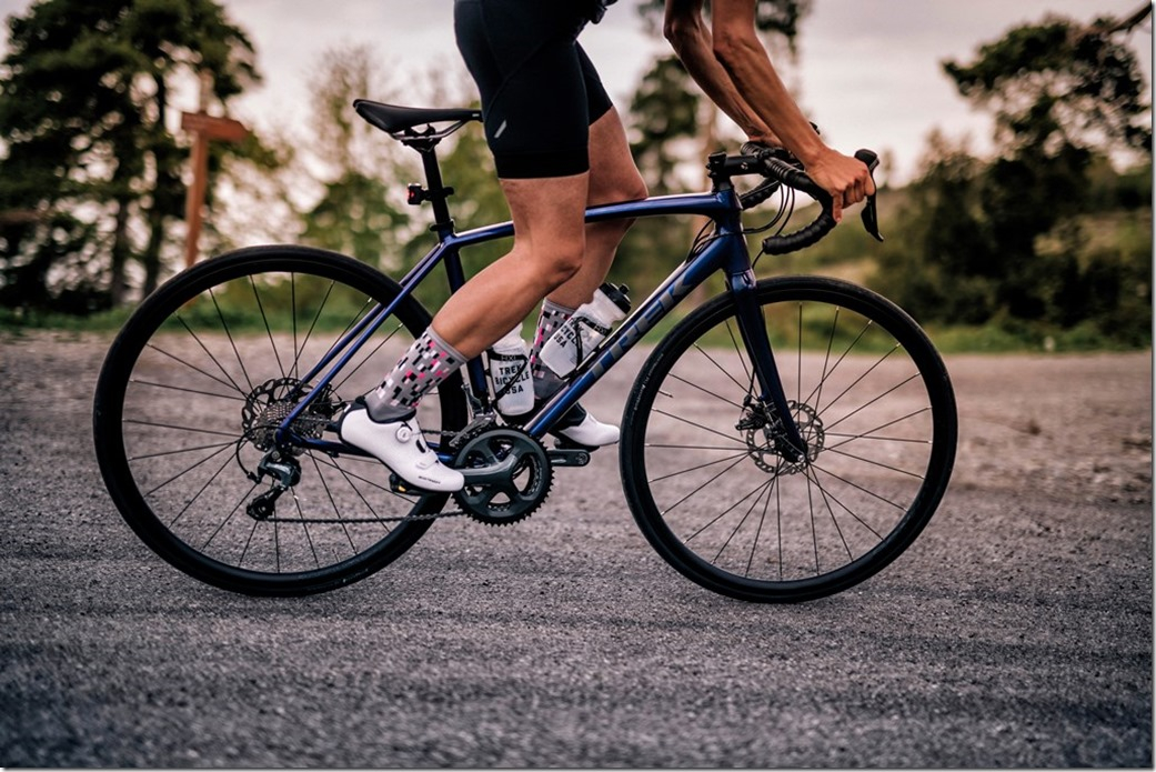 cach-su-dung-tay-de-lac