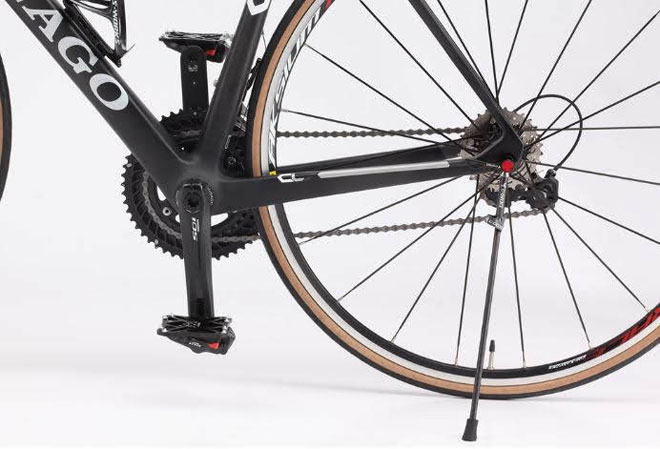 chan-chong-xe-dap-bang-carbon