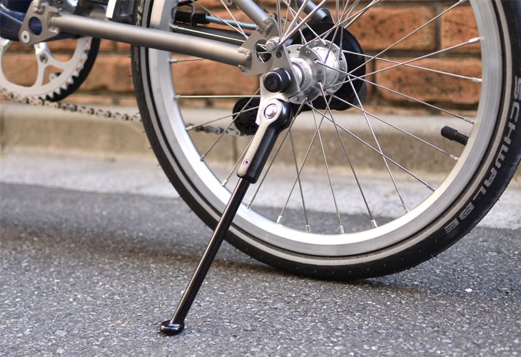 chan-chong-xe-dap-the-thao