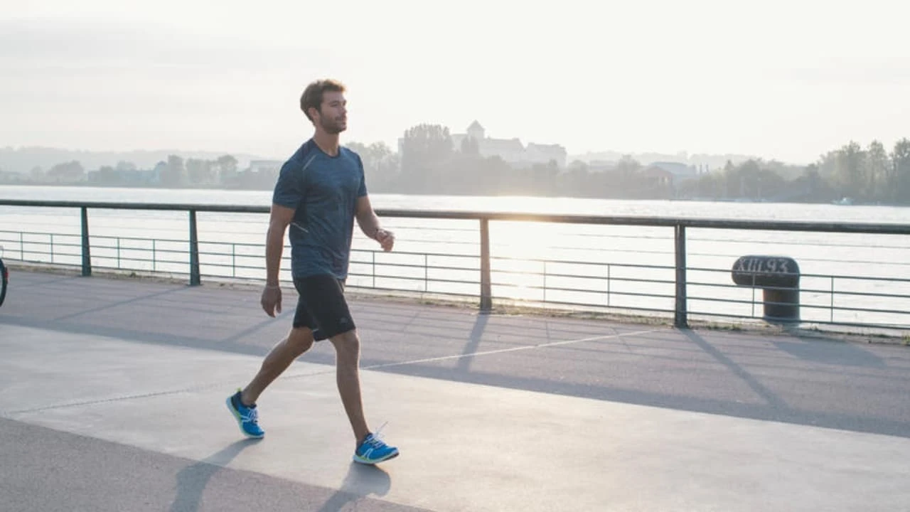 di-bo-thay-cho-bo-mon-dap-xe