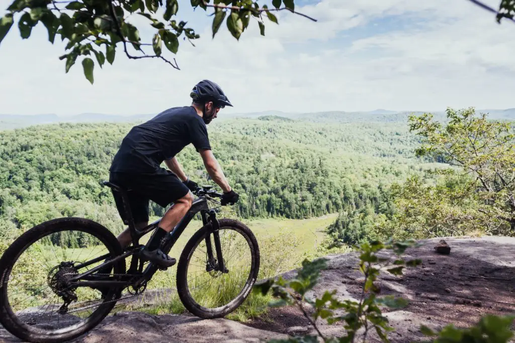 nen-dap-xe-bao-nhieu-phut-moi-ngay-8