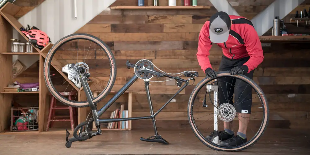 sai-lam-pho-bien-khi-sua-chua-bao-duong-xe-dap-tai-nha