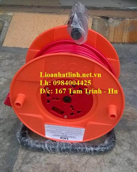 Ổ CẮM LIOA KIỂU QUAY TAY 20M DÙNG CHO CÔNG TRƯỜNG