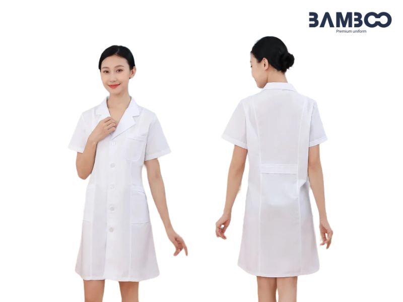 Áo blouse y tá điều dưỡng trắng cổ bẻ truyền thống
