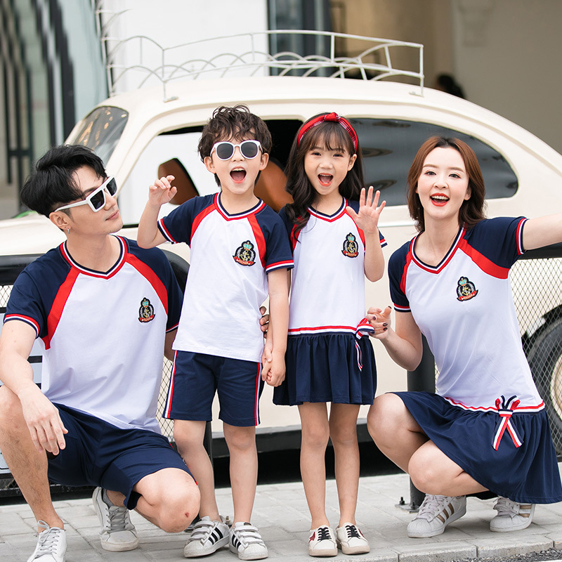 Áo thun đồng phục gia đình giúp tạo kỷ niệm