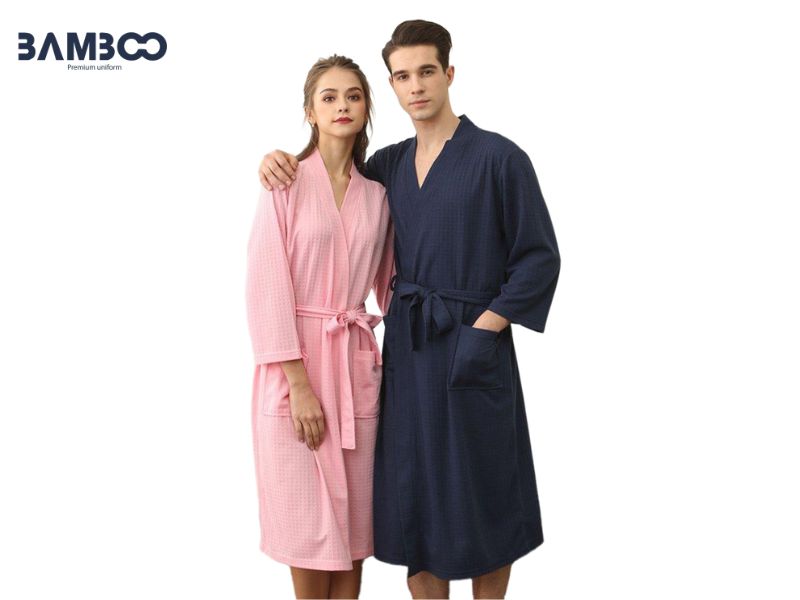 Bamboo Uniform may áo choàng massage chất lượng cao, giá xưởng tốt, hỗ trợ thiết kế, thêu logo và giao hàng toàn quốc