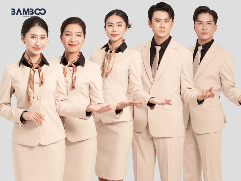 Đồng phục vest trong ngành ngân hàng thiết kế đơn giản nhưng chuẩn mực