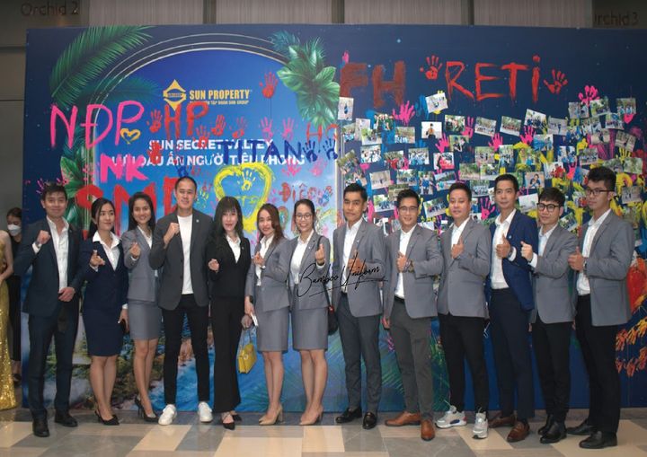 Đồng phục công sở