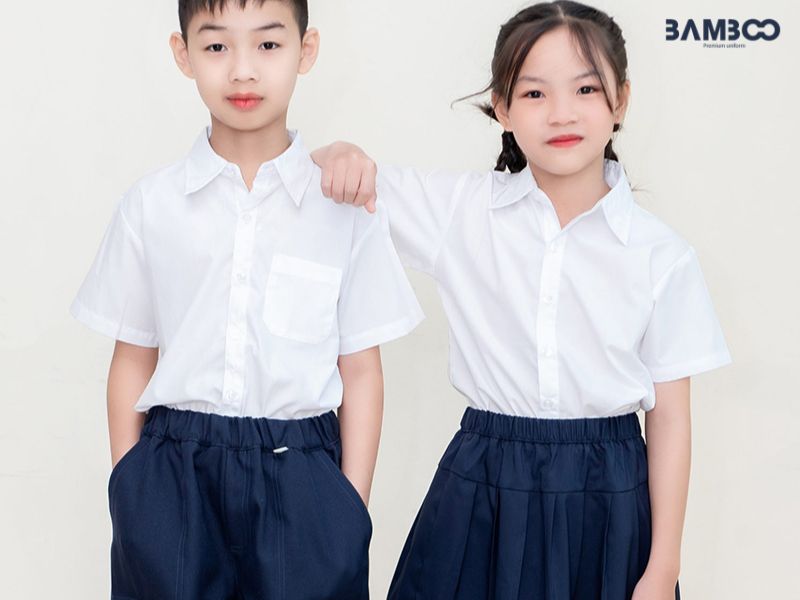 Áo sơ mi trắng + quần tây xanh dương