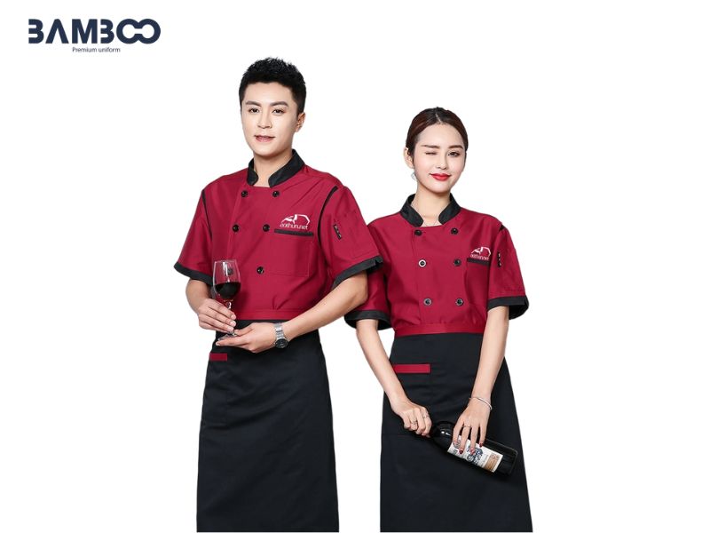 Đồng phục kết hợp đỏ và đen cá tính